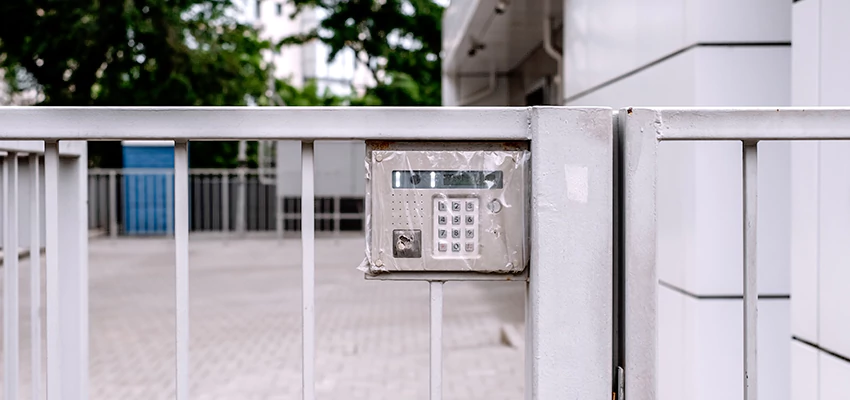Gate Locks For Metal Gates in San Fernando, California