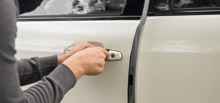 Unlock Car Door Service in San Fernando, CA